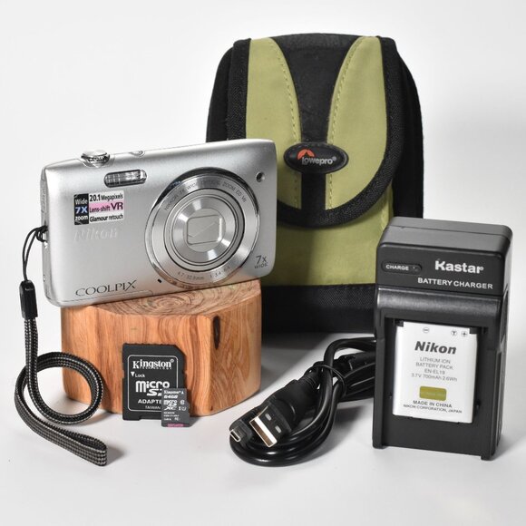 Nikon COOLPIX S3500 Digital Camera 20.1MP 7x Optical Zoom HD Video 64GB SD Card - Picture 1 of 16